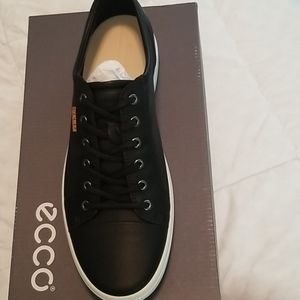 NWT ECCO SOFT 7 SNEAKER BLACK